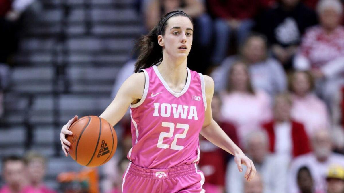 Women's college basketball player of the year race Iowa's Caitlin