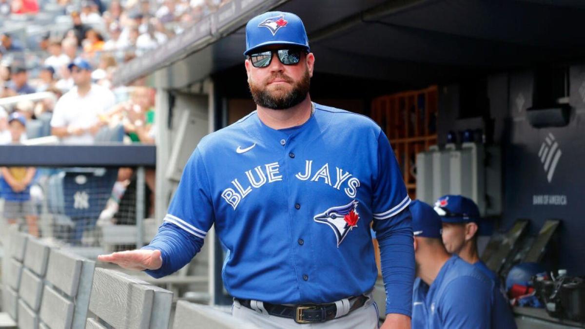 Blue Jays manager Schneider uses Heimlich manoeuvre to save woman from  choking