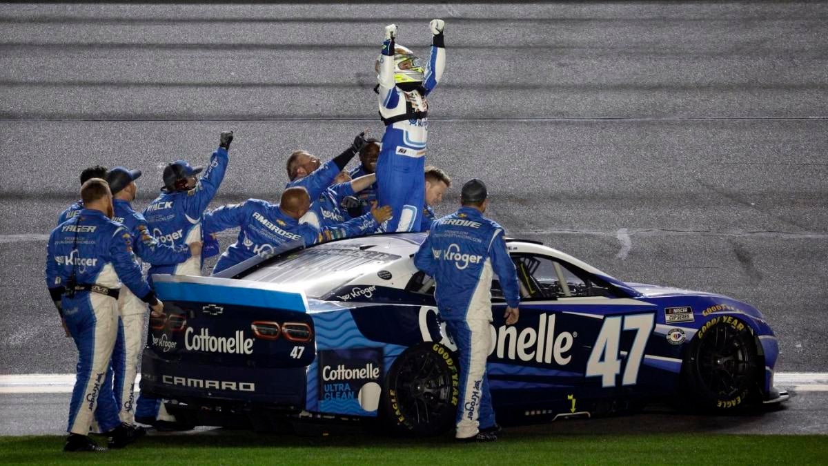 NASCAR Power Rankings: Ricky Stenhouse Jr. Leads The Field To Start ...