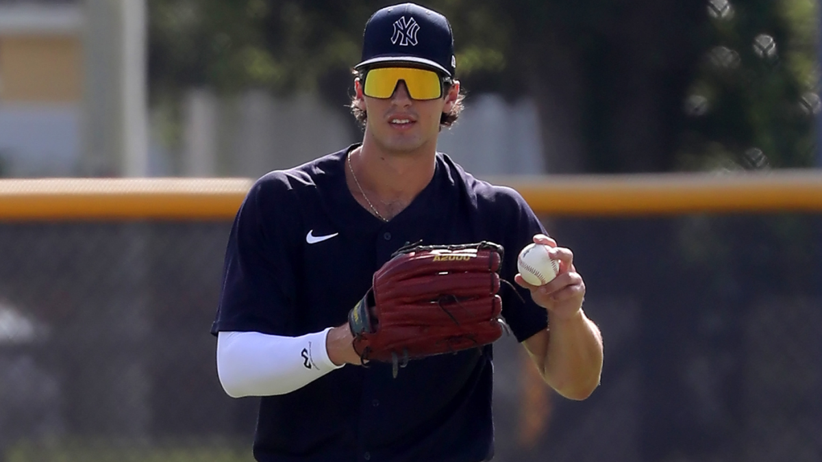 Vanderbilt baseball: Spencer Jones gave up pitching after injuries