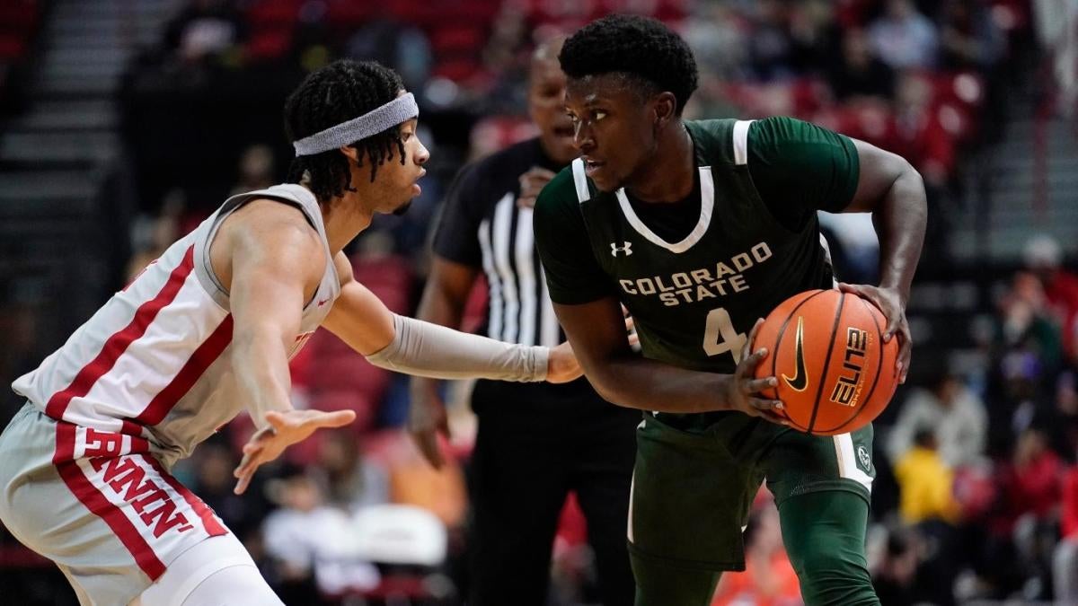 3 Team Parlay Picks for College Basketball Games using Statistical