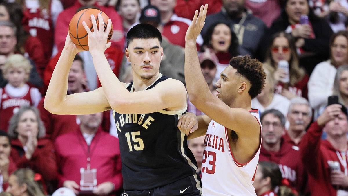 College basketball picks, schedule: Predictions for Indiana vs. Purdue and more Top 25 games Saturday