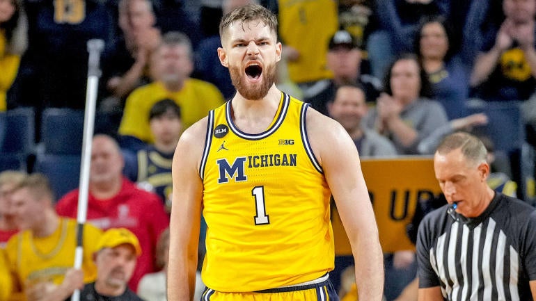 getty-hunter-dickinson-michigan-rutgers-file.jpg