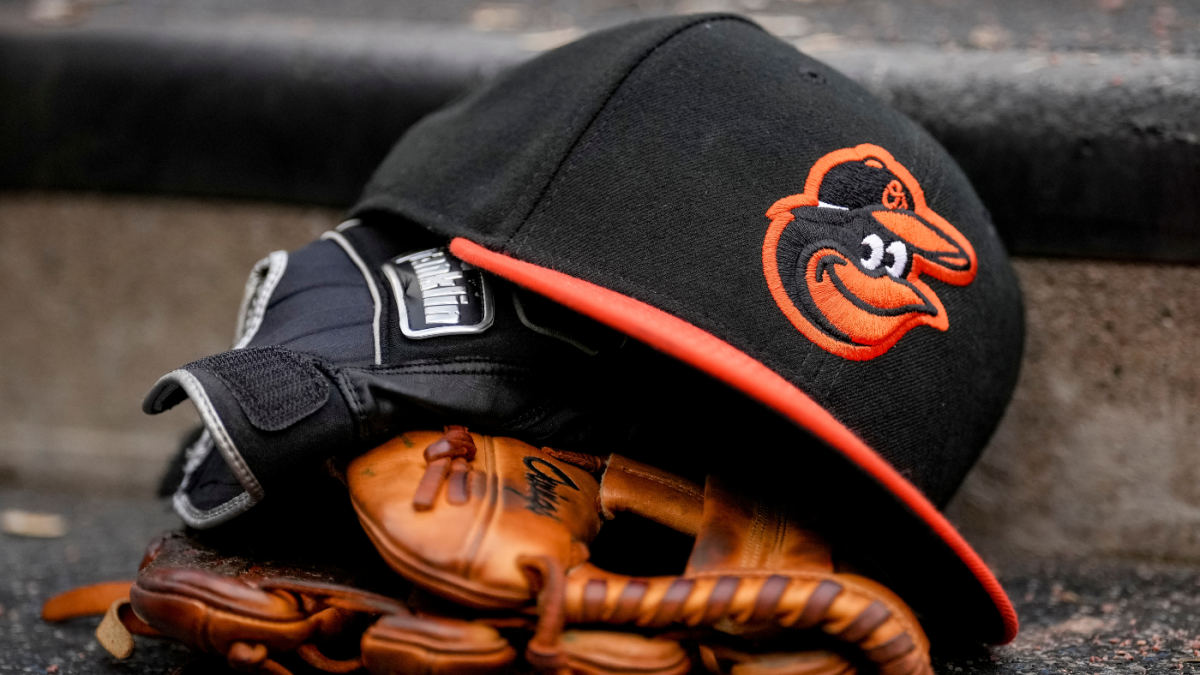 Baltimore Orioles and Pittsburgh Pirates spring training game ends