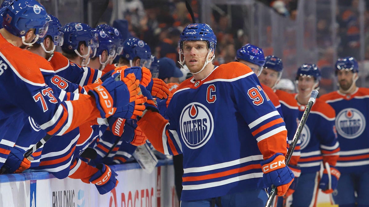 Oilers’ Connor McDavid can join elite company with one more multi-goal game amid historic streak