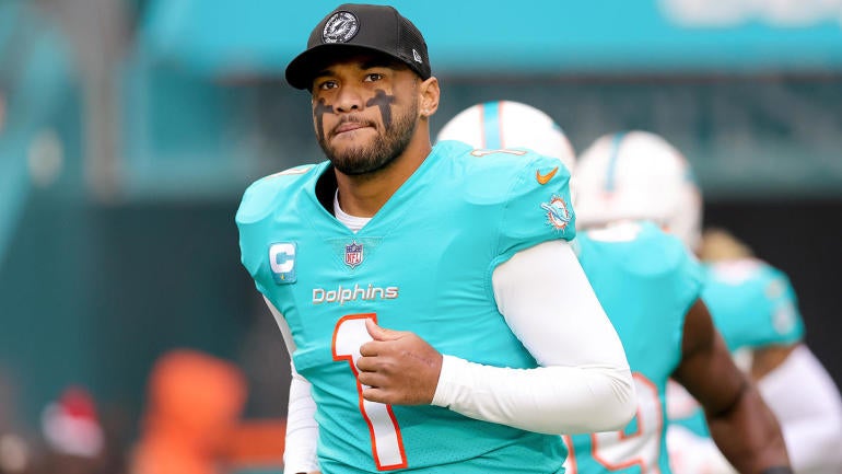 getty-tua-tagovailoa-dolphins.jpg