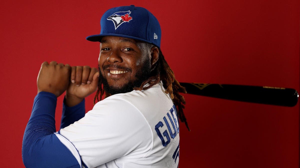 Blue Jays' Vladimir Guerrero Jr. day-to-day with knee injury, out