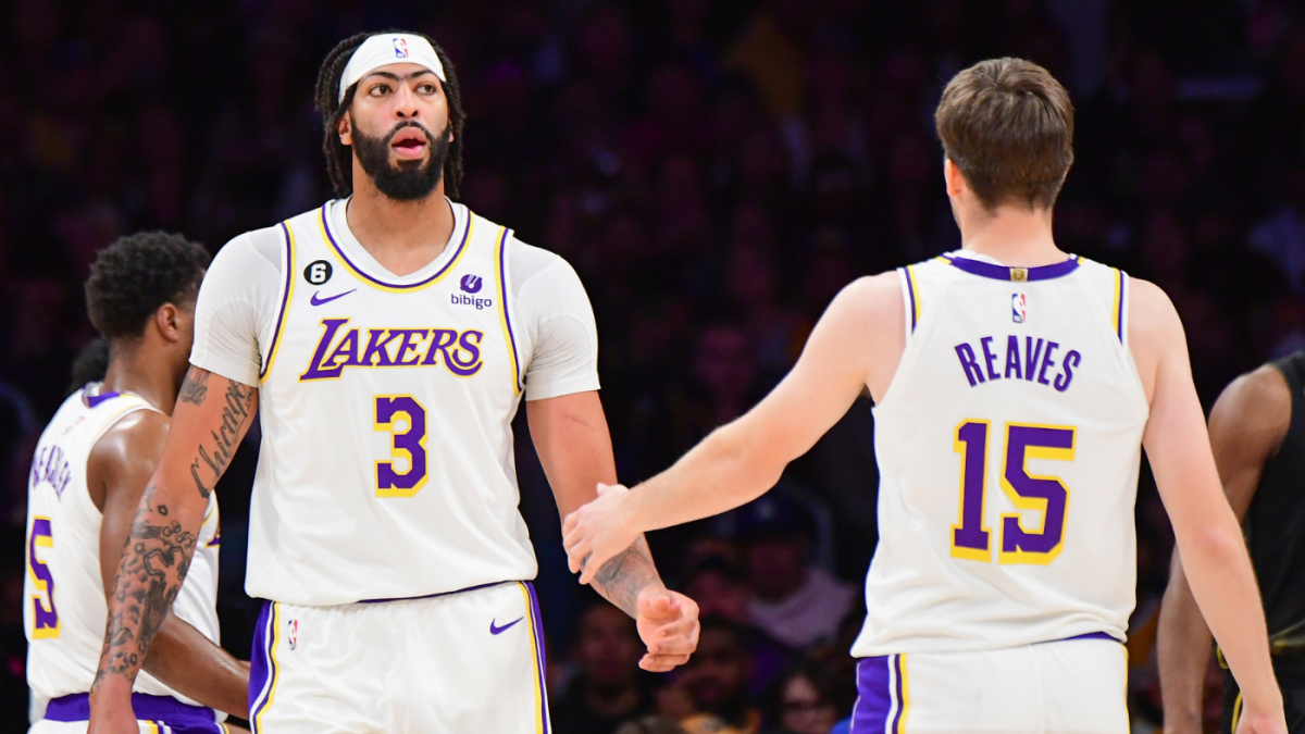 Anthony Davis is proving capable of leading the Lakers even without LeBron James