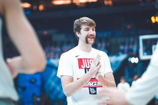 Gonzaga's Drew Timme follows two-handed jam with mustache stroking