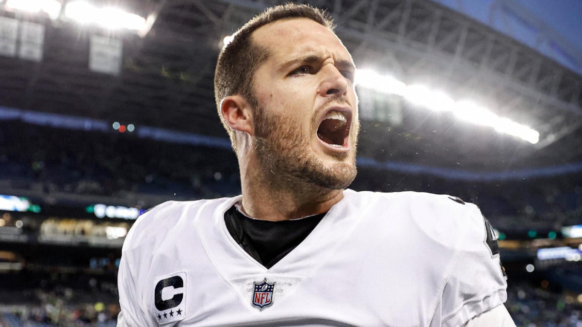 Does signing Derek Carr make the New Orleans Saints a contender