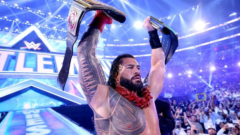 Roman Reigns at WWE WrestleMania pro wrestling news