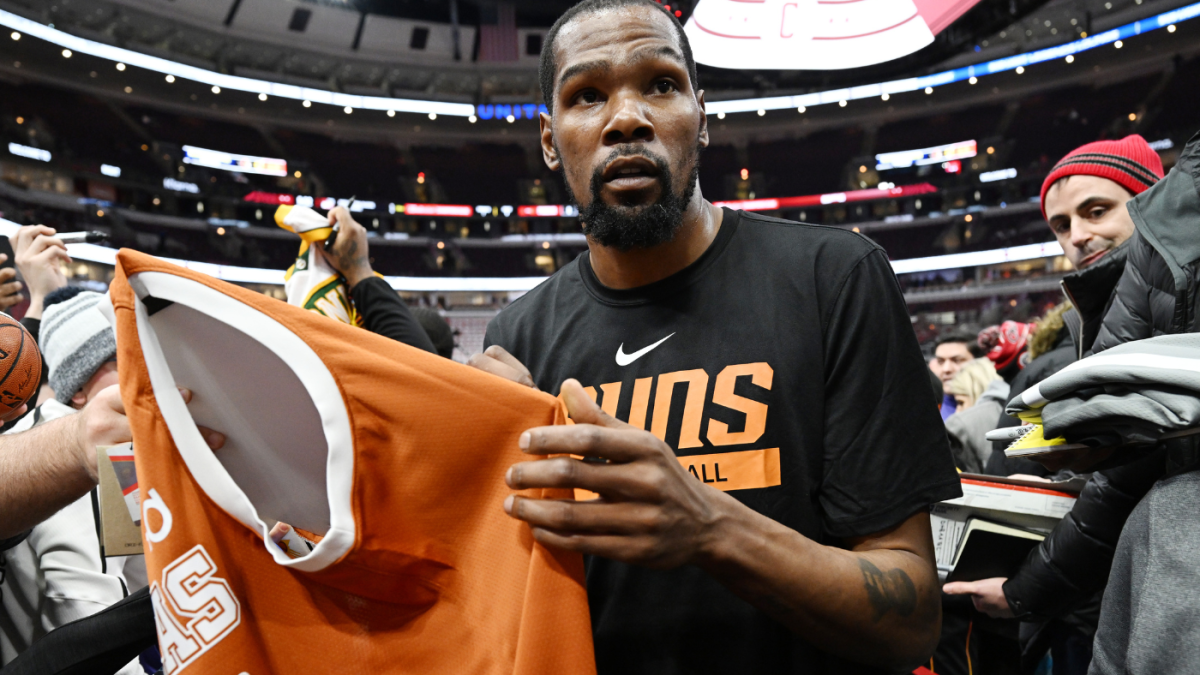 Kevin Durant injury update: Suns star's sprained ankle expected to