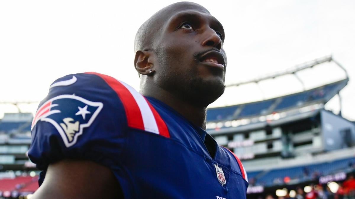 Patriots' Devin McCourty considered playing one more year before retiring -  A to Z Sports