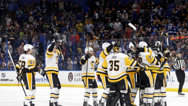 Kris Letang's OT goal lifts Penguins over Rangers