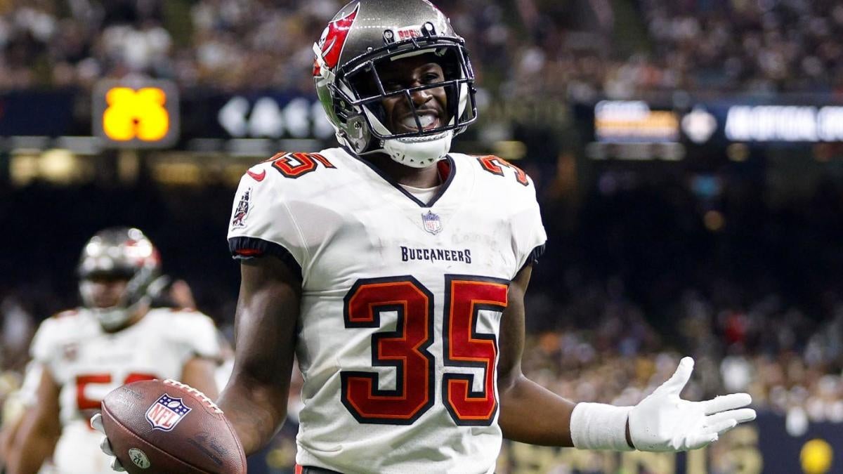 NFL free agency 2023: Buccaneers re-sign starting CB Jamel Dean to  four-year, $52M deal 