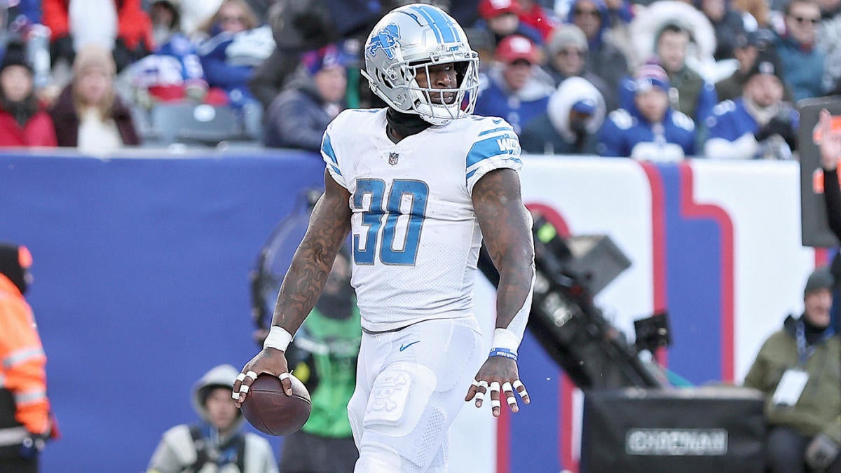 Former BYU RB Jamaal Williams Scores Touchdown In First Game With Detroit  Lions