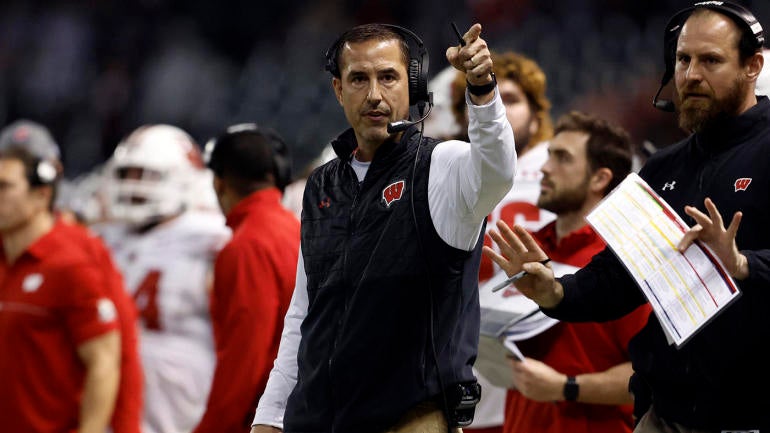 Wisconsin Football Ready To Evolve With Luke Fickell Setting Out To ...