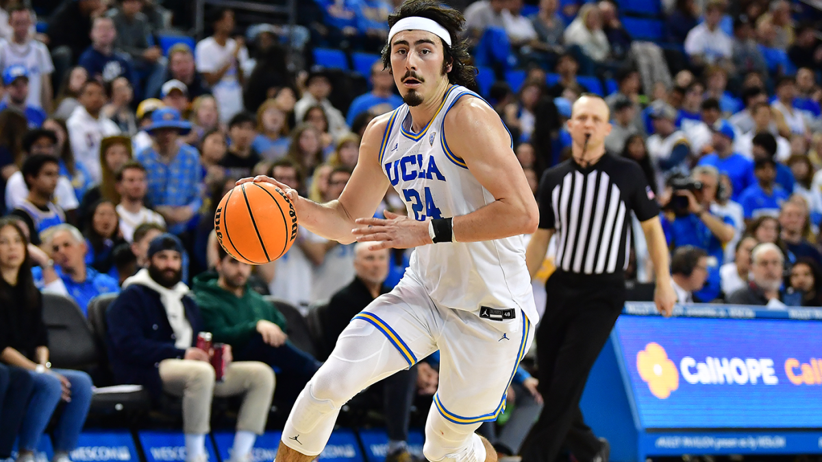 2023 March Madness predictions: NCAA bracket expert picks against the spread, odds in Saturday’s Round 2 games