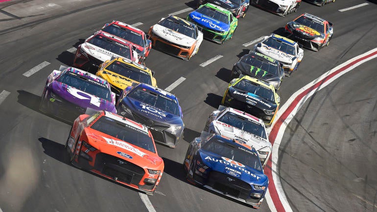 AUTO: MAR 19 NASCAR Cup Series Ambetter Health 400