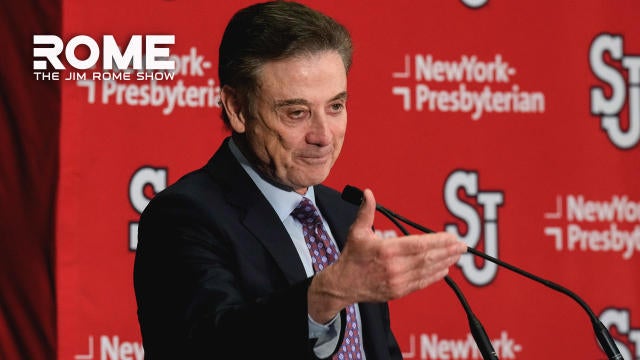 Rick Pitino, in NY state of mind at St John's, throws out first