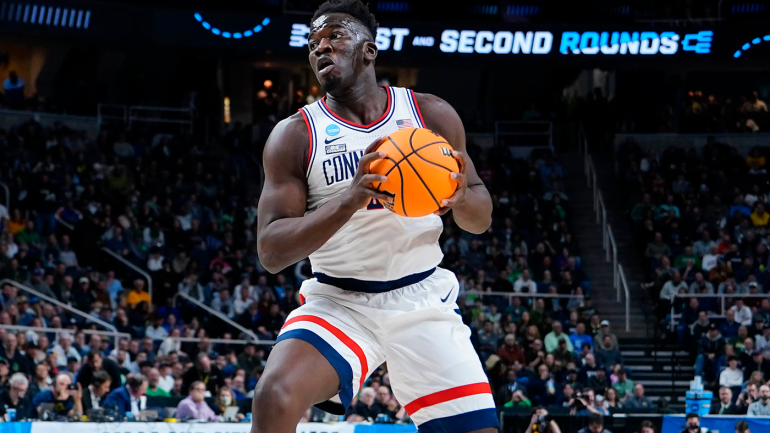 adama-sanogo-uconn-ncaa-us.png