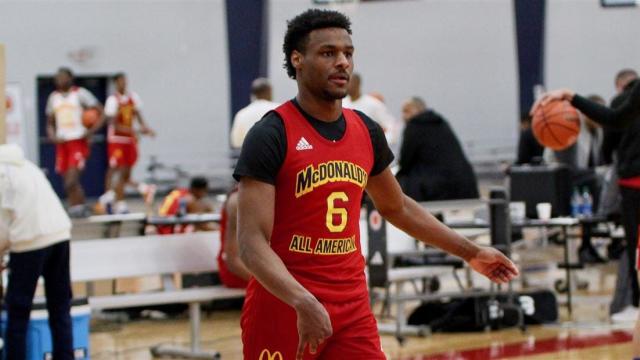 Kwame Evans Jr., nation's No. 2 basketball prospect, commits to Oregon  Ducks - Sports Illustrated High School News, Analysis and More