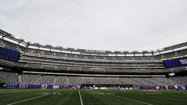 MetLife Stadium, Home Of Giants And Jets, Gets New Turf Field Installed ...