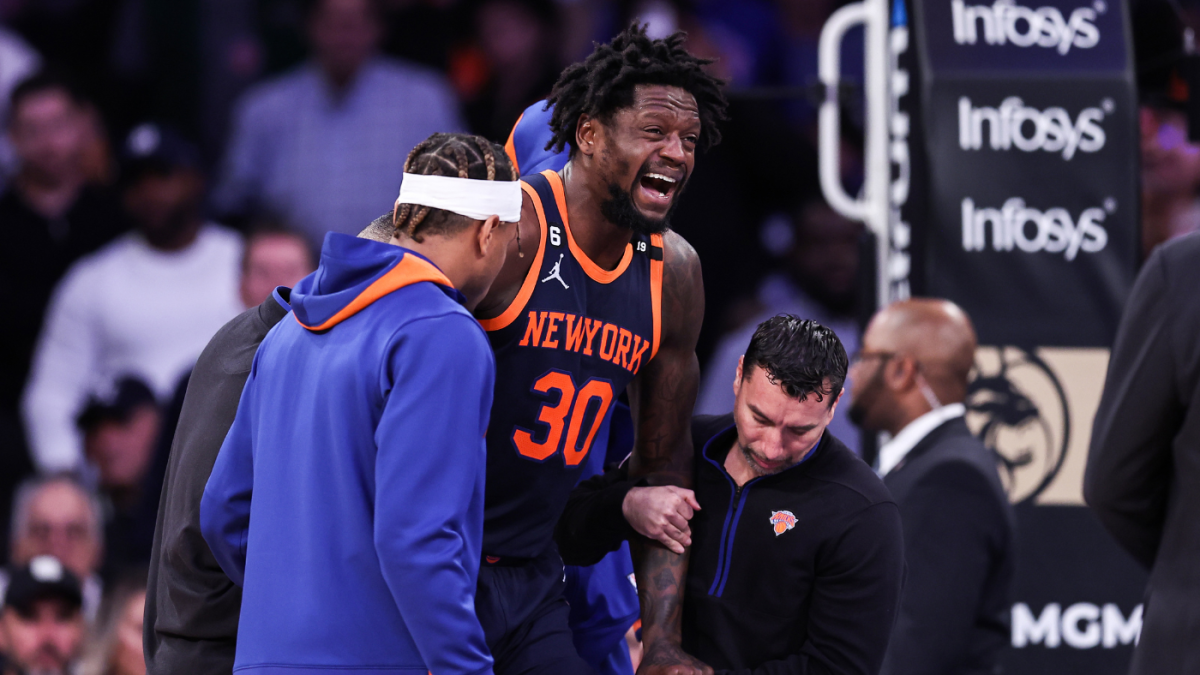 Julius Randle injury update: Knicks star out at least two weeks with sprained ankle