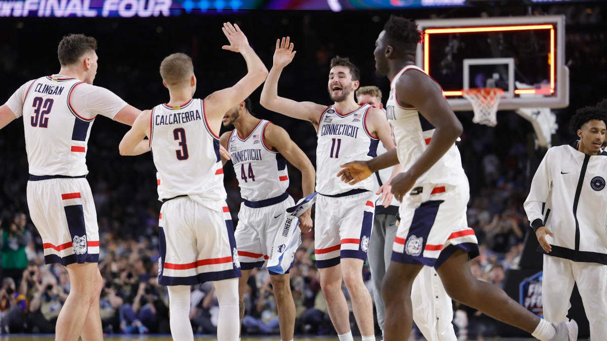 Nissan Road 2 The Final Four: UConn - CBSSports.com