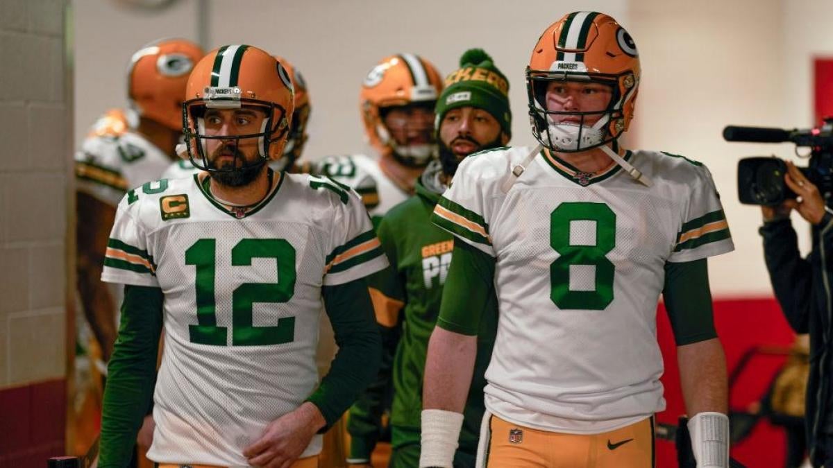 Packers rookie Tim Boyle bought himself a Rodgers jersey