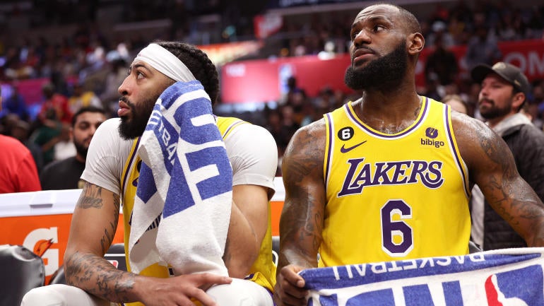 Gambar playoff NBA West: Lakers sekarang membutuhkan bantuan untuk keluar dari play-in; Nuggets mengunci benih No.1 Gambar playoff NBA West: Lakers sekarang membutuhkan bantuan untuk keluar dari play-in; Nuggets mengunci benih No.1