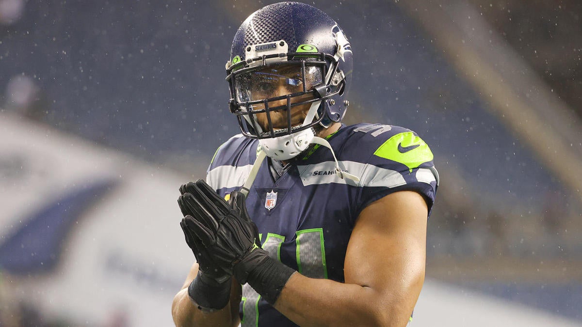 Ex-Seahawks star says Seattle got ‘borderline disrespectful’ with contract offer to All-Pro linebacker