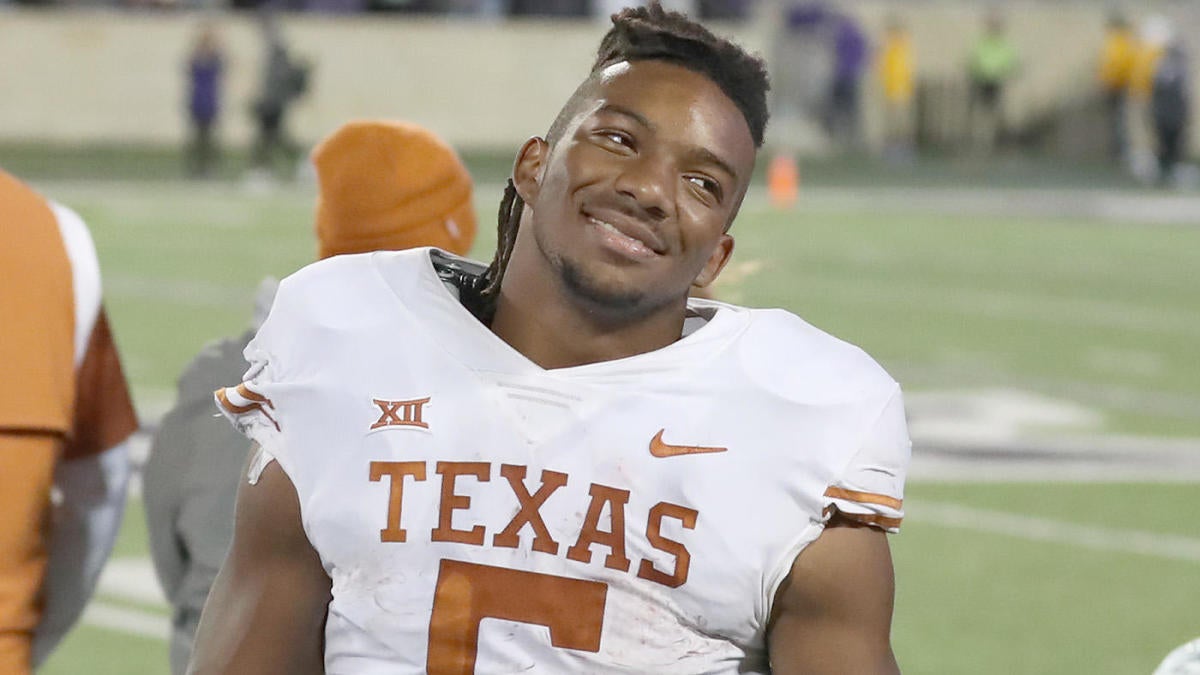 Longhorns Daily News: Dallas Cowboys grab Texas' Bijan Robinson in