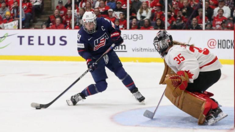 Tim hoki wanita AS melonjak di periode ketiga untuk mengalahkan Kanada di Kejuaraan Dunia IIHF