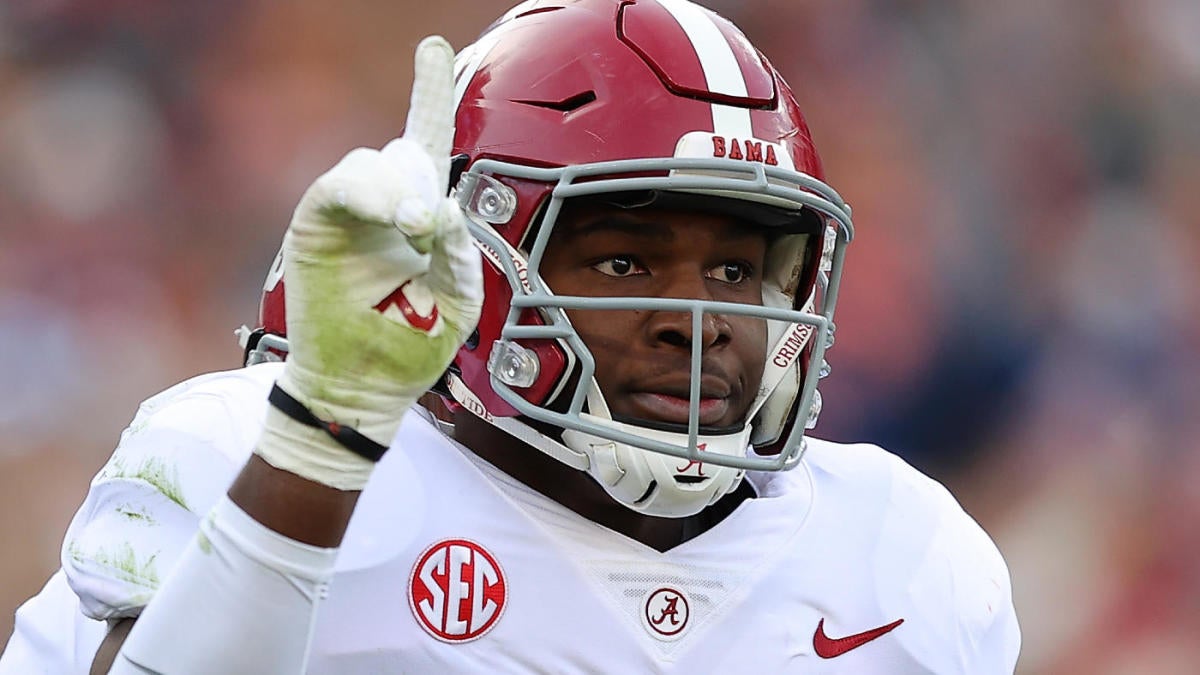 Updated 2023 NFL Draft Odds: Picks & Predictions for 1st overall, WRs to go  in 1st round & more 