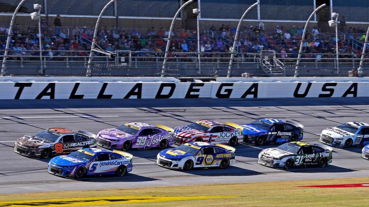 2024 NASCAR at Talladega odds, lineup, predictions, start time: Model reveals surprising YellaWood 500 picks