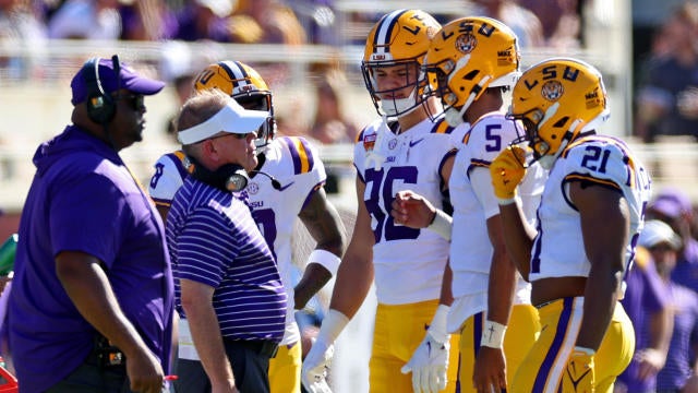 LSU QB Garrett Nussmeier Declines Transfer Portal Overtures, Remains ...