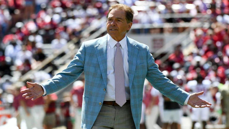 Nick Saban menjelaskan Tyler Buchner bergabung dengan balapan Alabama QB: ‘Kami perlu menambahkan beberapa kompetisi di ruangan’ Nick Saban menjelaskan Tyler Buchner bergabung dengan balapan Alabama QB: ‘Kami perlu menambahkan beberapa kompetisi di ruangan’
