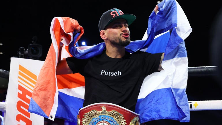 robeisy-ramirez-belt.jpg