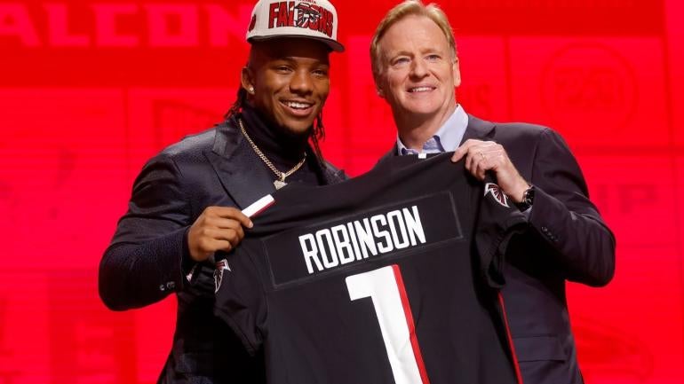 2023 NFL Draft: Bijan Robinson, Jahmyr Gibbs Go Top 12, Help RBs Make ...