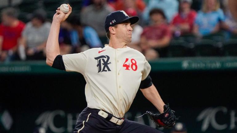 Rangers ‘Jacob deGrom keluar mulai vs. Yankees dengan cedera yang jelas
