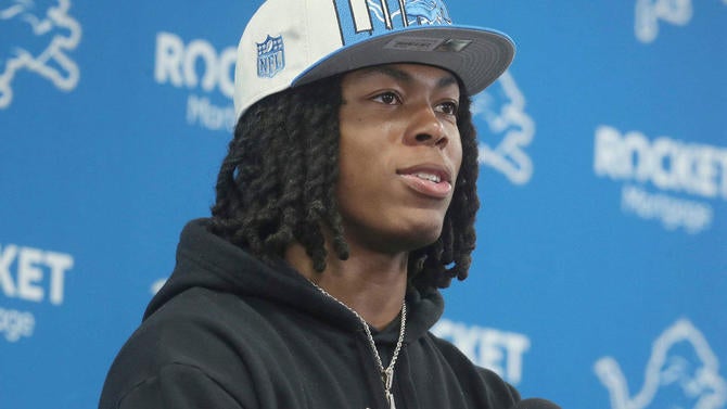 usatsi-jahmyr-gibbs-lions.jpg
