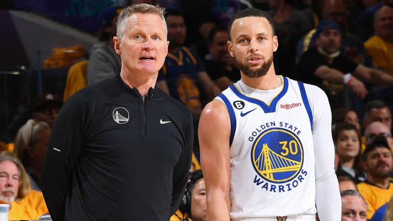 getty-steve-kerr-stephen-curry-warriors.jpg