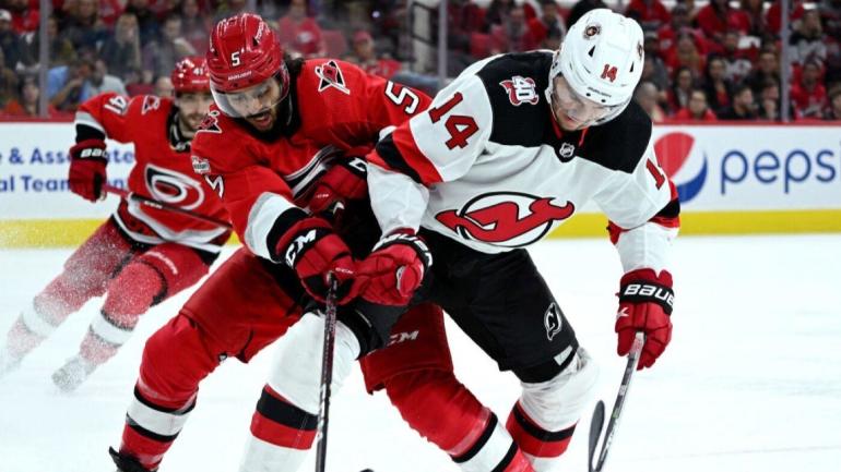 Skor NHL: Badai bertujuan untuk terus bergulir vs. Setan, memimpin 2-0 dalam seri Playoff Piala Stanley