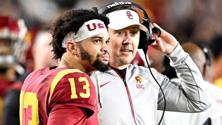 USC Trojans defeated the California Golden Bears 41-35 during a NCAA football game.