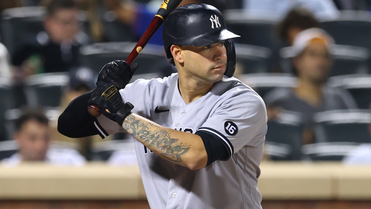 Mets sign ex-Yankee outfielder to minor league deal