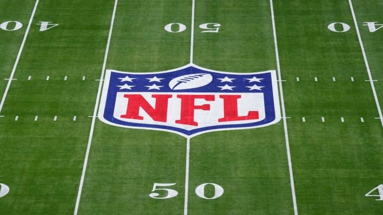 nfl-logo.jpg