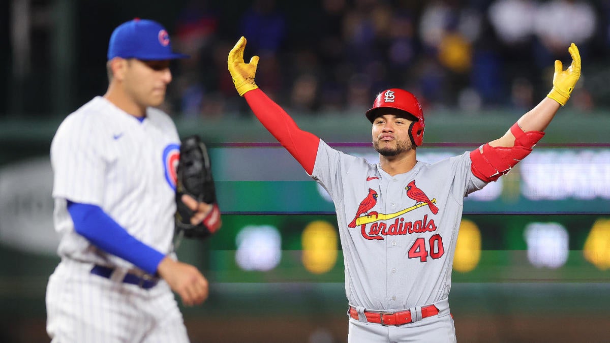 What happened to Willson Contreras? Cardinals catcher forced to exit game  vs Athletics early