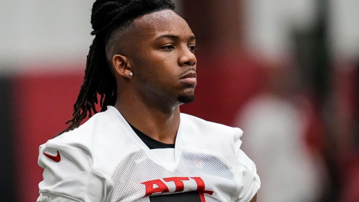 Falcons' Robinson keeps his role in perspective