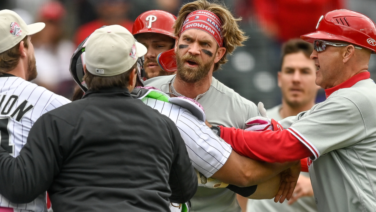 Phillies' Bryce Harper ejected after Rockies reliever's taunts